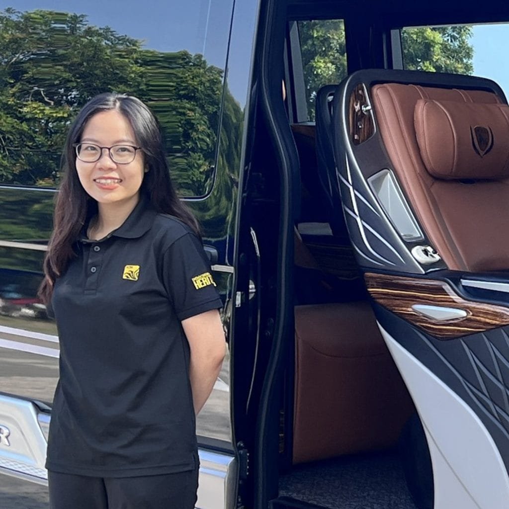 HANOI CITY VIP PRIVATE TOUR | LIMOUSINE TRANSFER