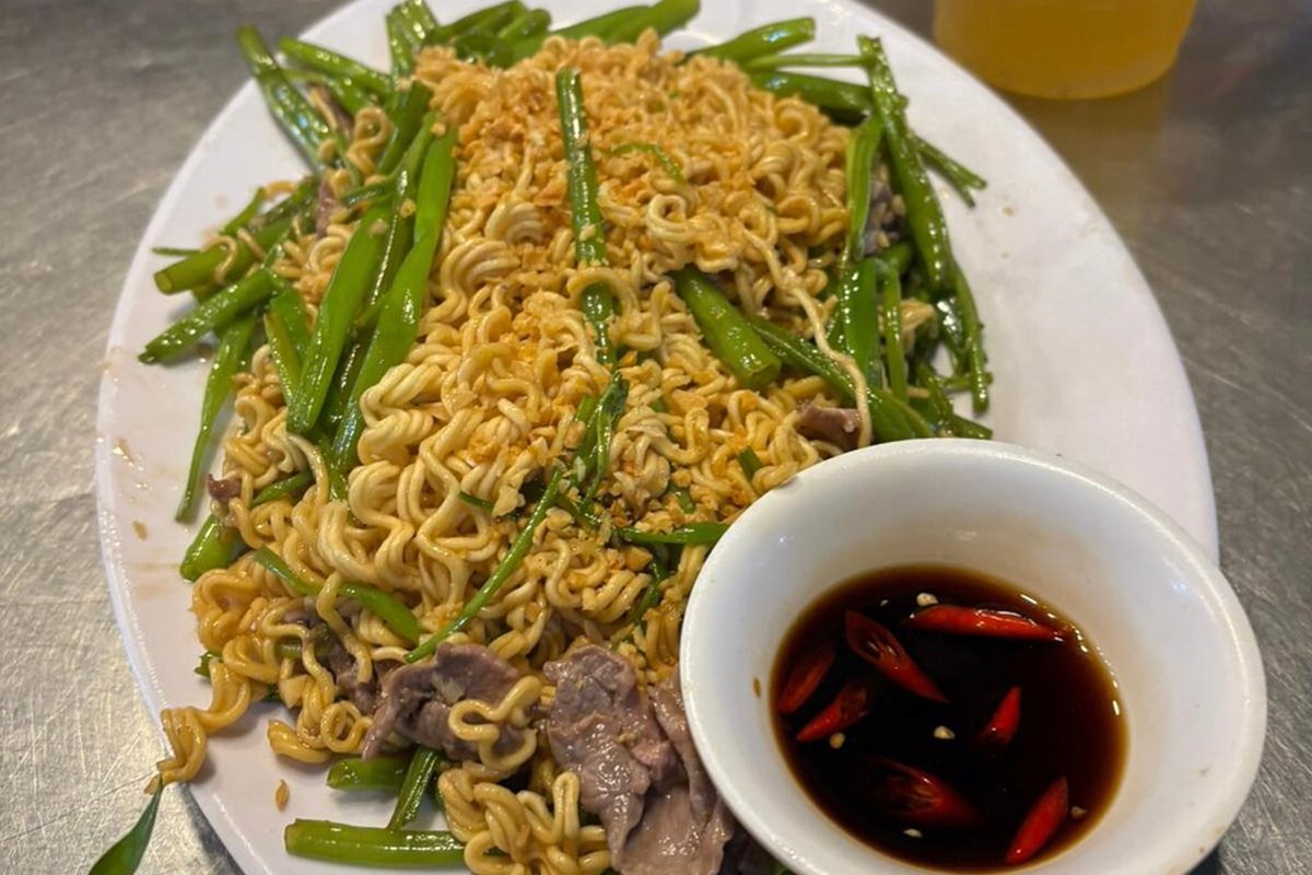 caption (13) copy caption (13) copy