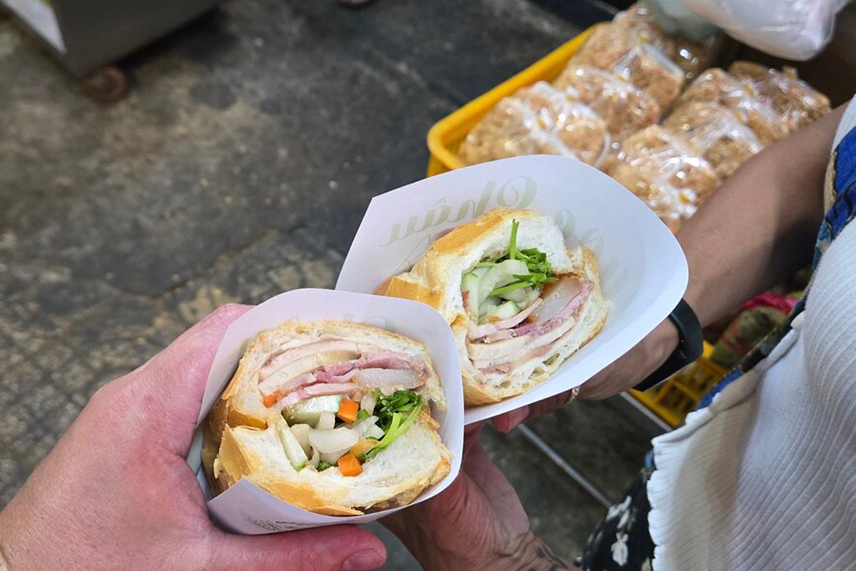 caption (20) copy caption (20) copy