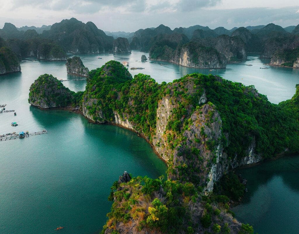6-Day Northern Vietnam Escape: Hanoi, Halong Bay & Sapa