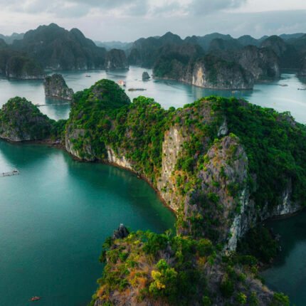 6-Day Northern Vietnam Escape: Hanoi, Halong Bay & Sapa