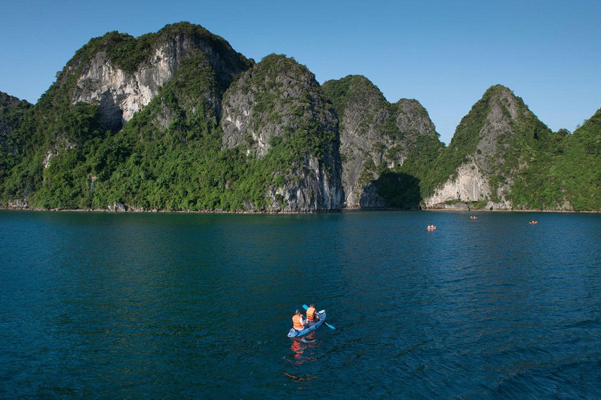 Halong Bay Full Day Tour from Hanoi