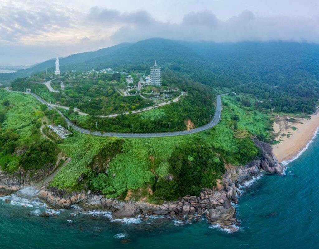 5-Day Central Vietnam Highlights: Da Nang, Hoi An, Ba Na Hills, Paradise Cave & Hue