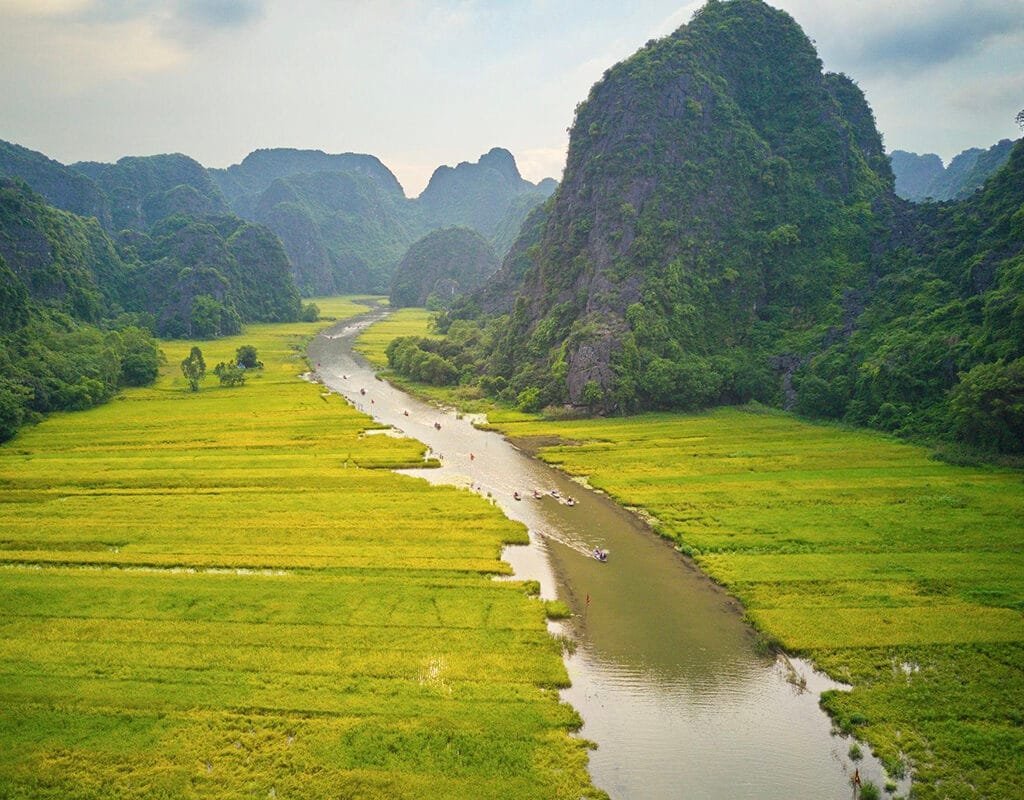 HOA LU – MUA CAVES – TAM COC | FULL DAY TOUR