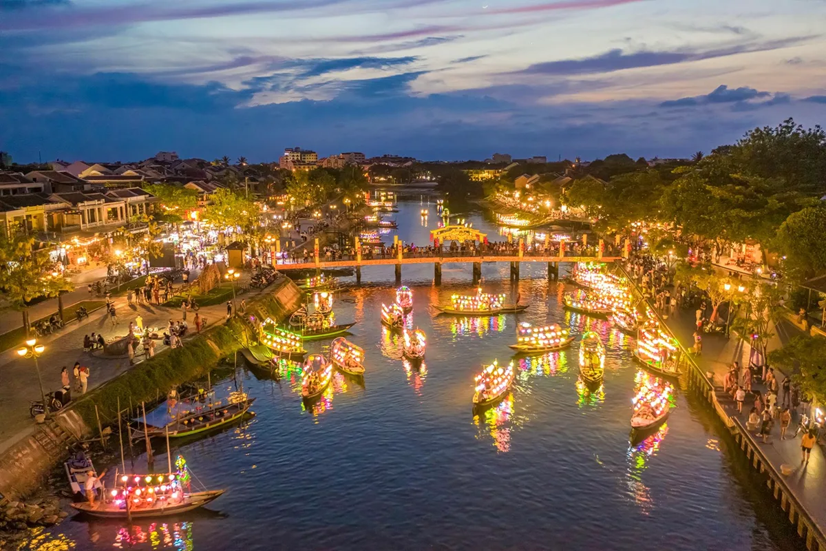 Majestic Vietnam with Beach Vacation 17 Days